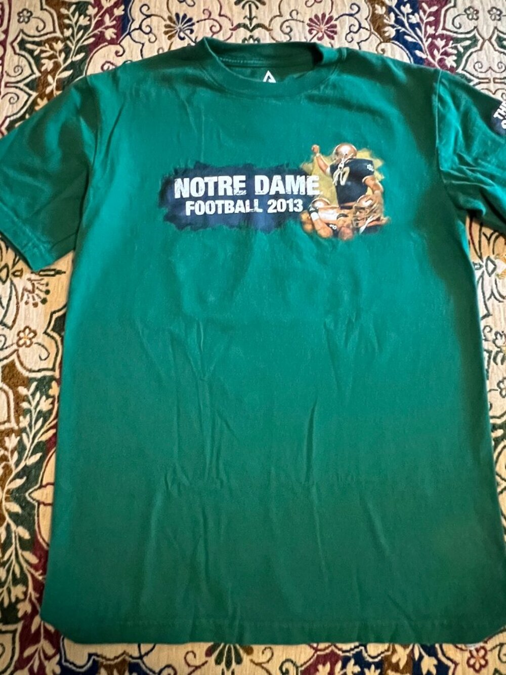 University of Notre Dame 2013 THE SHIRT Legends Victory Size M Fighting Irish